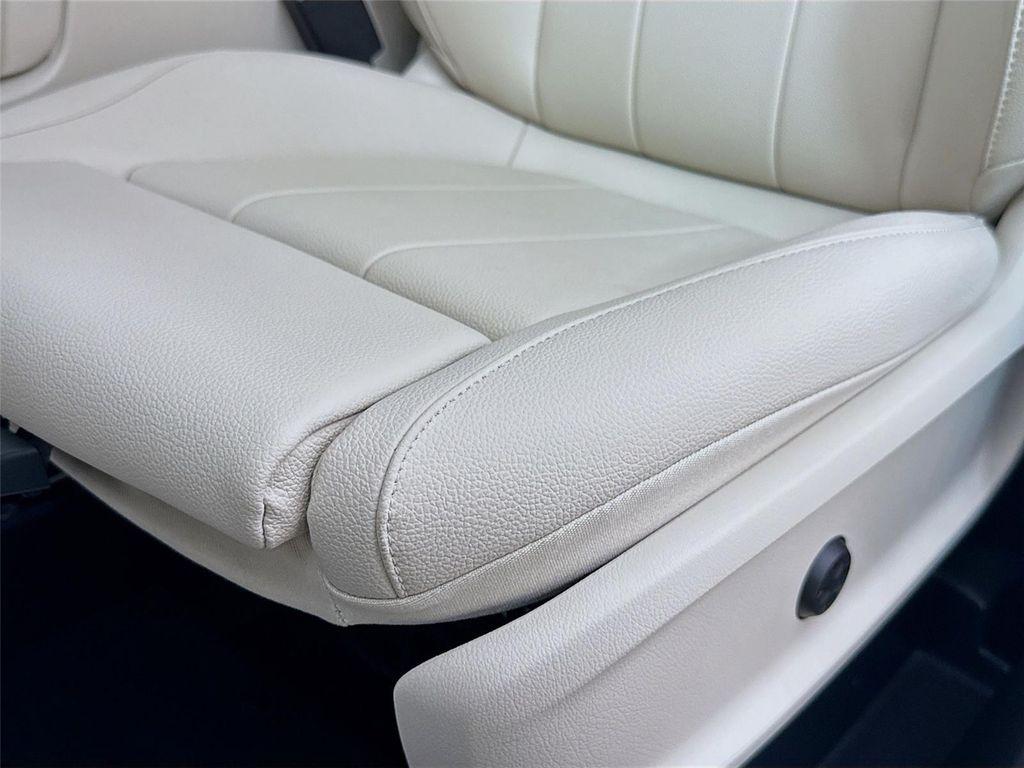 used 2025 Mercedes-Benz GLA 250 car, priced at $35,997