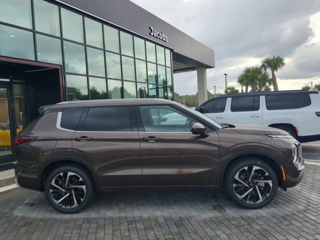 new 2024 Mitsubishi Outlander car, priced at $29,790