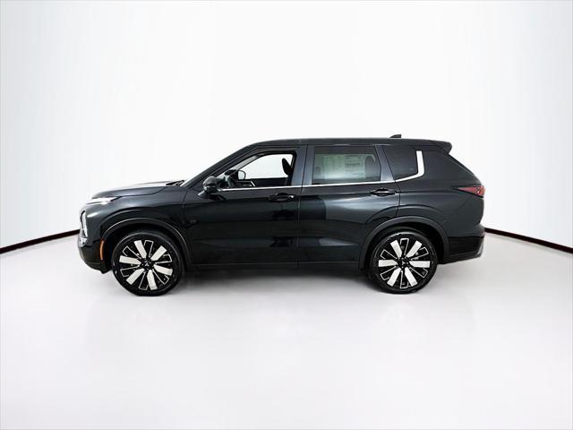 new 2025 Mitsubishi Outlander car, priced at $35,265