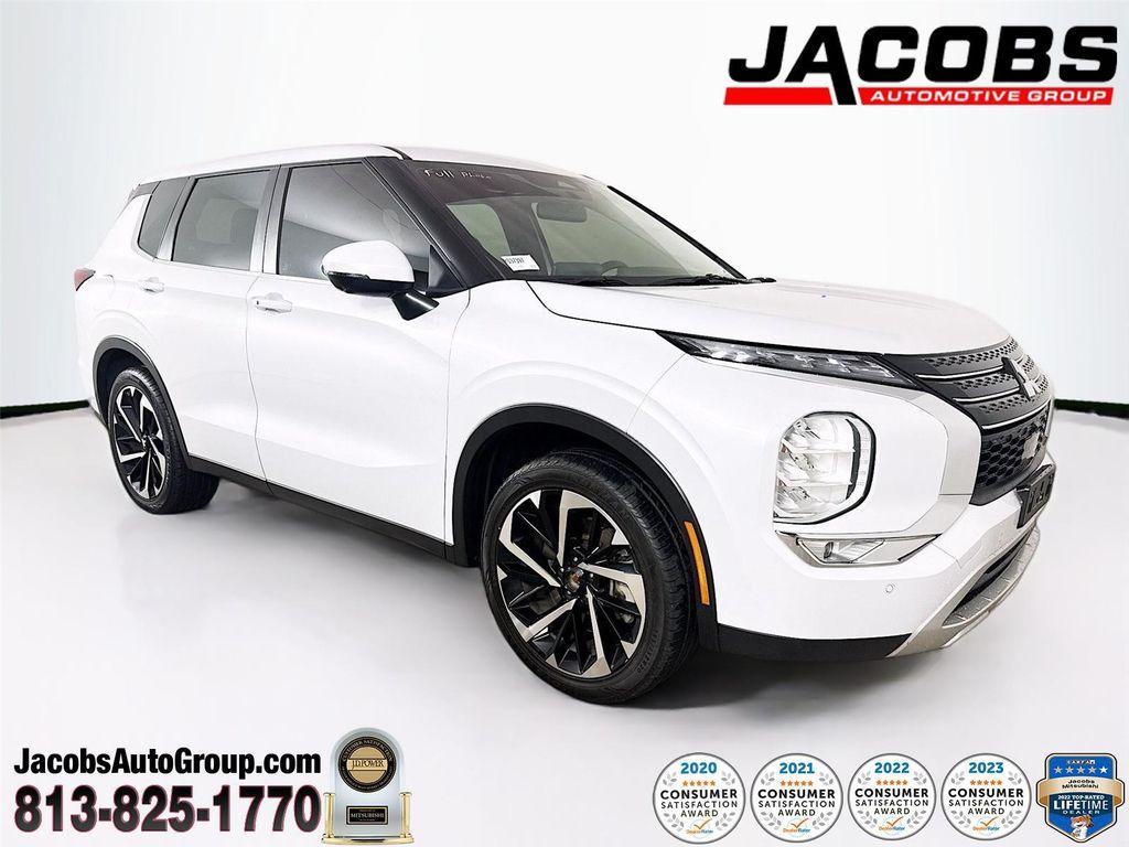 used 2024 Mitsubishi Outlander car, priced at $20,000