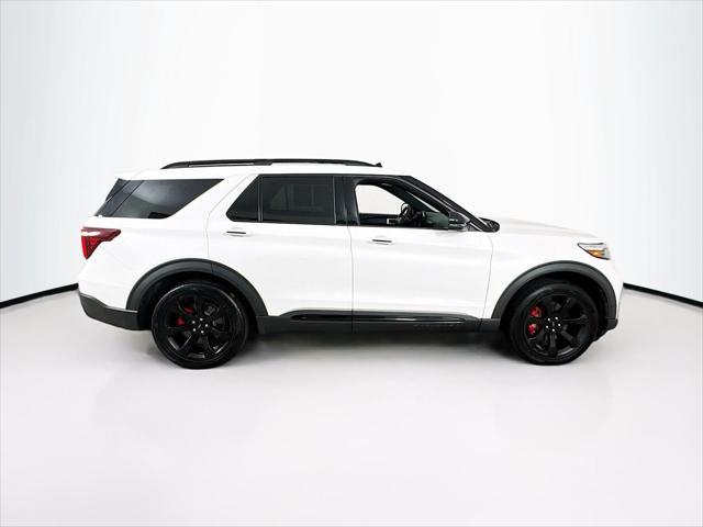 used 2020 Ford Explorer car, priced at $30,000