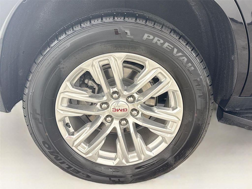 used 2023 GMC Yukon car, priced at $50,000
