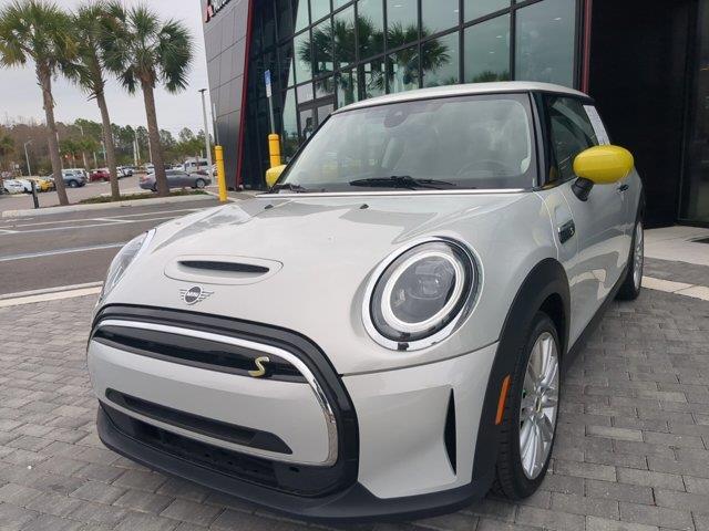 used 2023 MINI Hardtop car, priced at $20,890