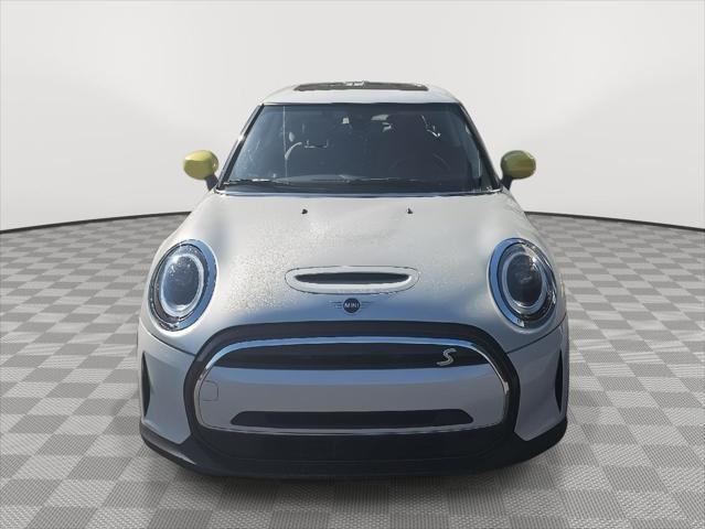 used 2023 MINI Hardtop car, priced at $23,491