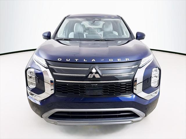 new 2025 Mitsubishi Outlander car