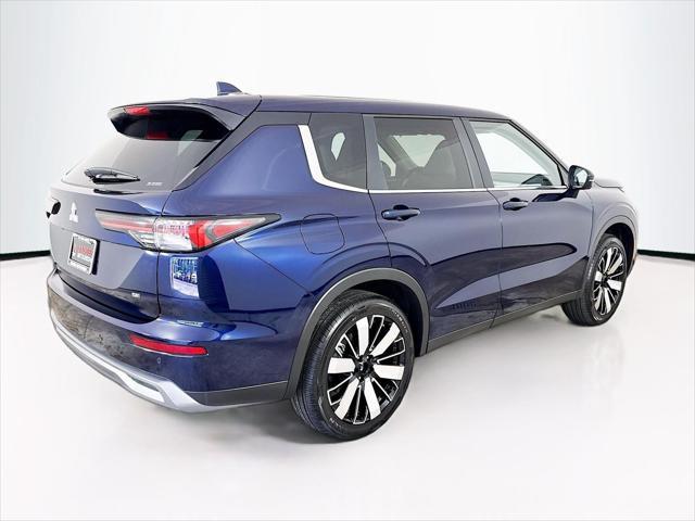 new 2025 Mitsubishi Outlander car