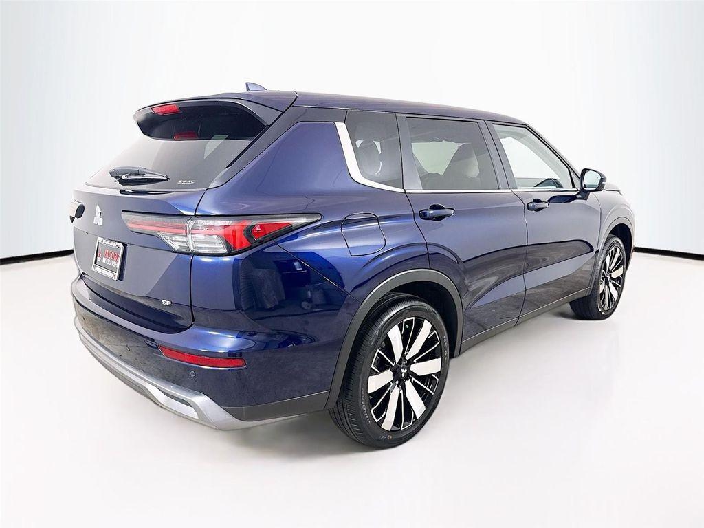 new 2025 Mitsubishi Outlander car, priced at $30,945