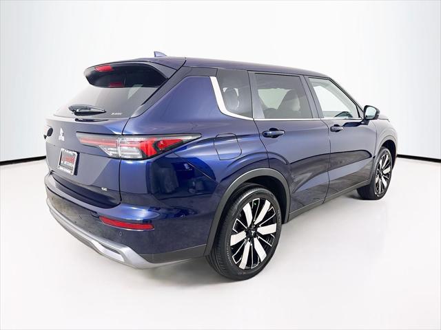 new 2025 Mitsubishi Outlander car
