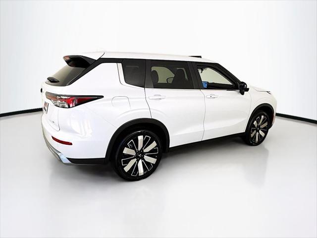 new 2025 Mitsubishi Outlander car, priced at $33,465