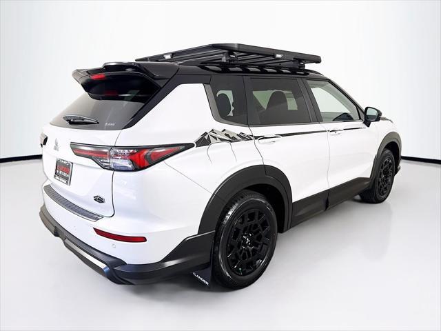 new 2025 Mitsubishi Outlander car, priced at $38,810