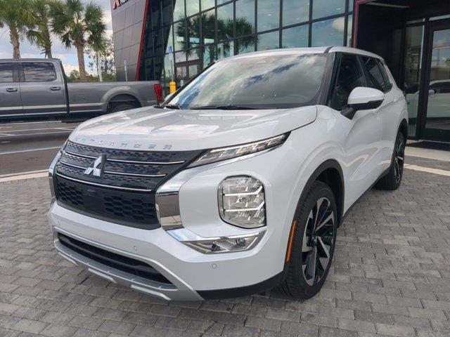 new 2024 Mitsubishi Outlander car, priced at $27,110