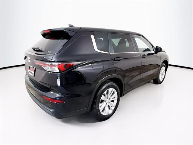 new 2025 Mitsubishi Outlander car, priced at $28,855