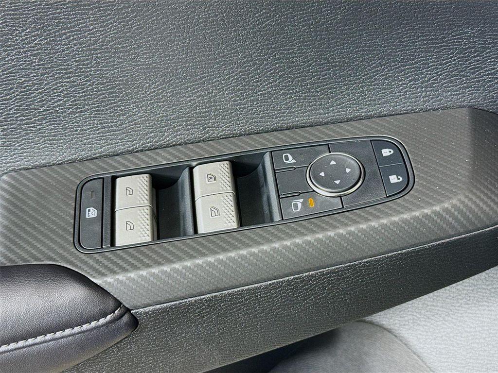 new 2025 Mitsubishi Outlander car, priced at $27,355