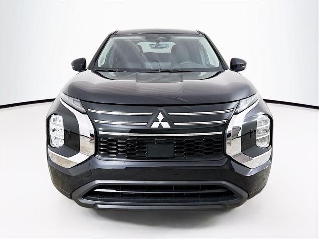 new 2025 Mitsubishi Outlander car, priced at $28,855