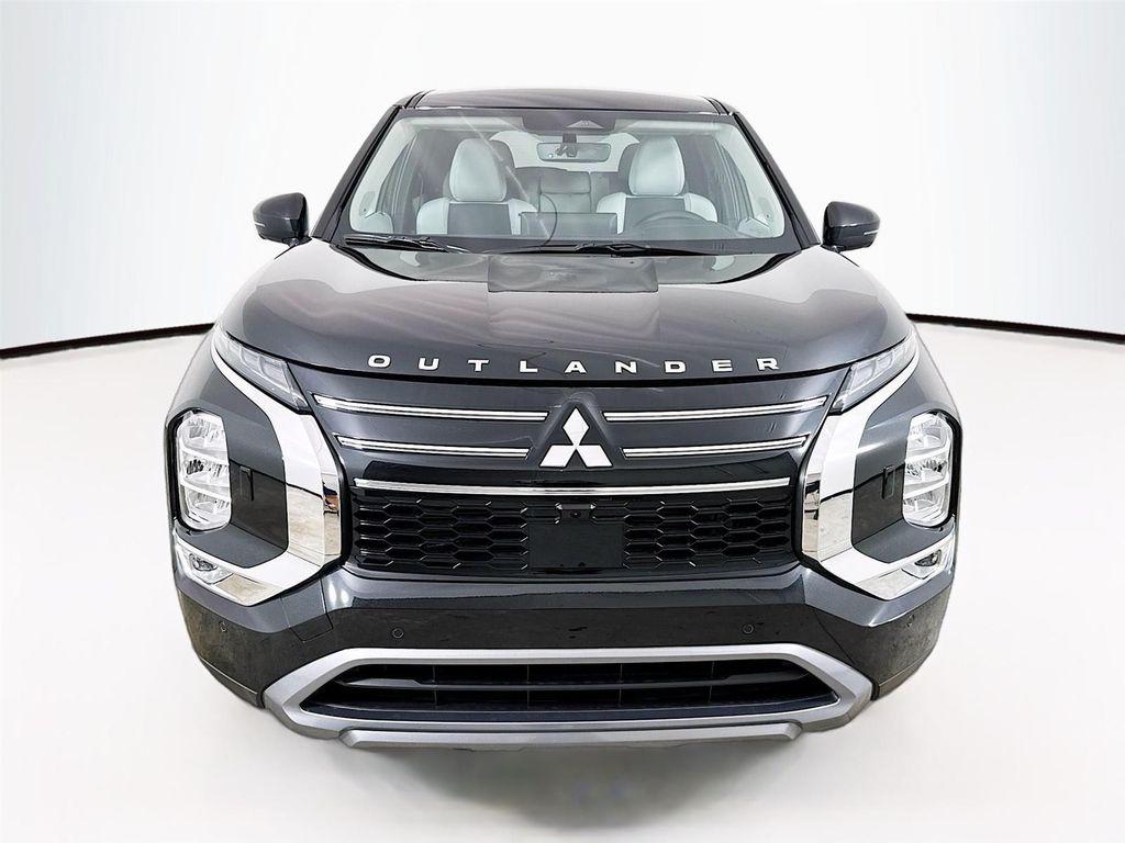 new 2025 Mitsubishi Outlander car, priced at $31,540
