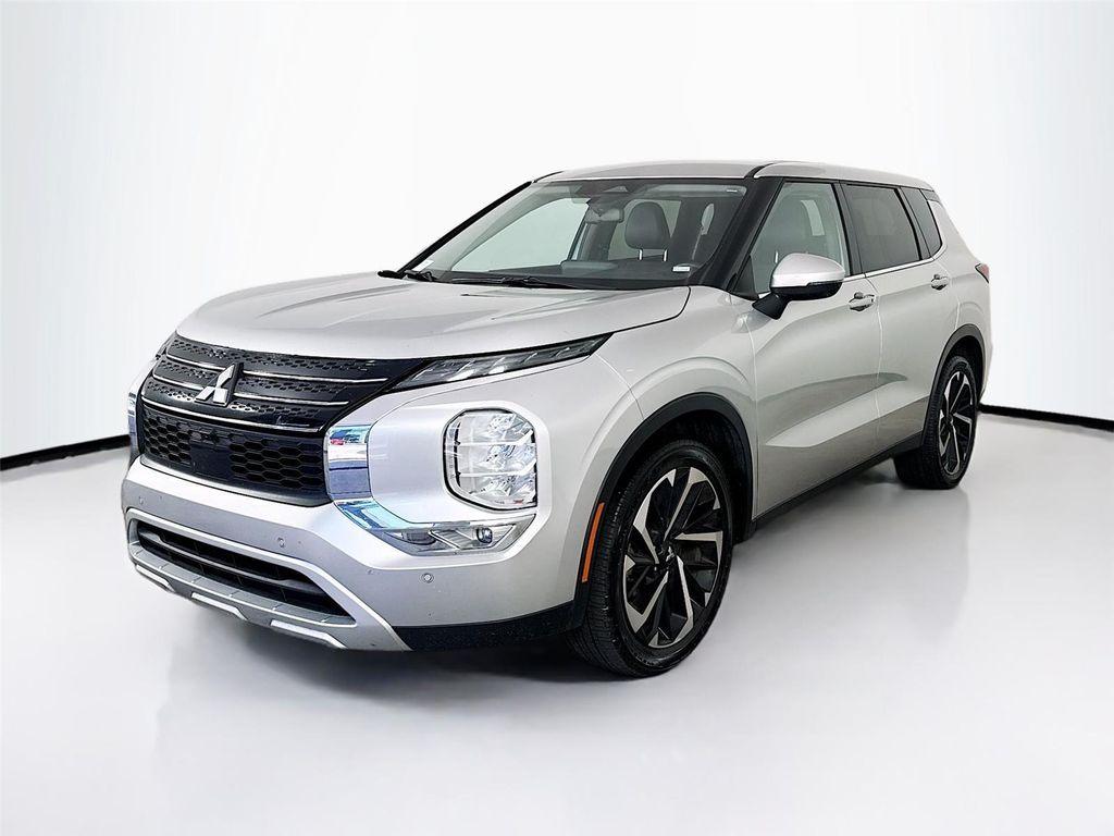 used 2024 Mitsubishi Outlander car, priced at $23,995