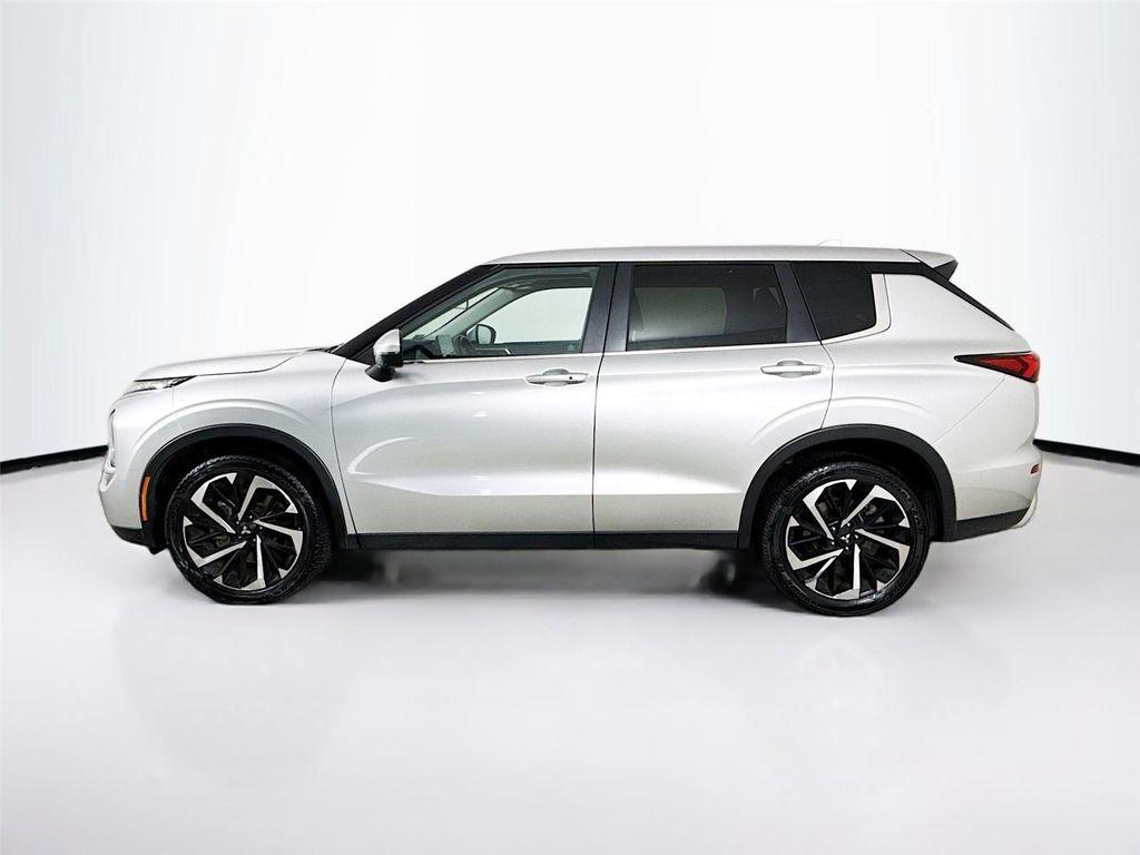 used 2024 Mitsubishi Outlander car, priced at $23,995