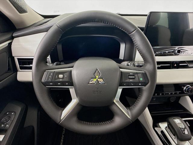 new 2025 Mitsubishi Outlander car