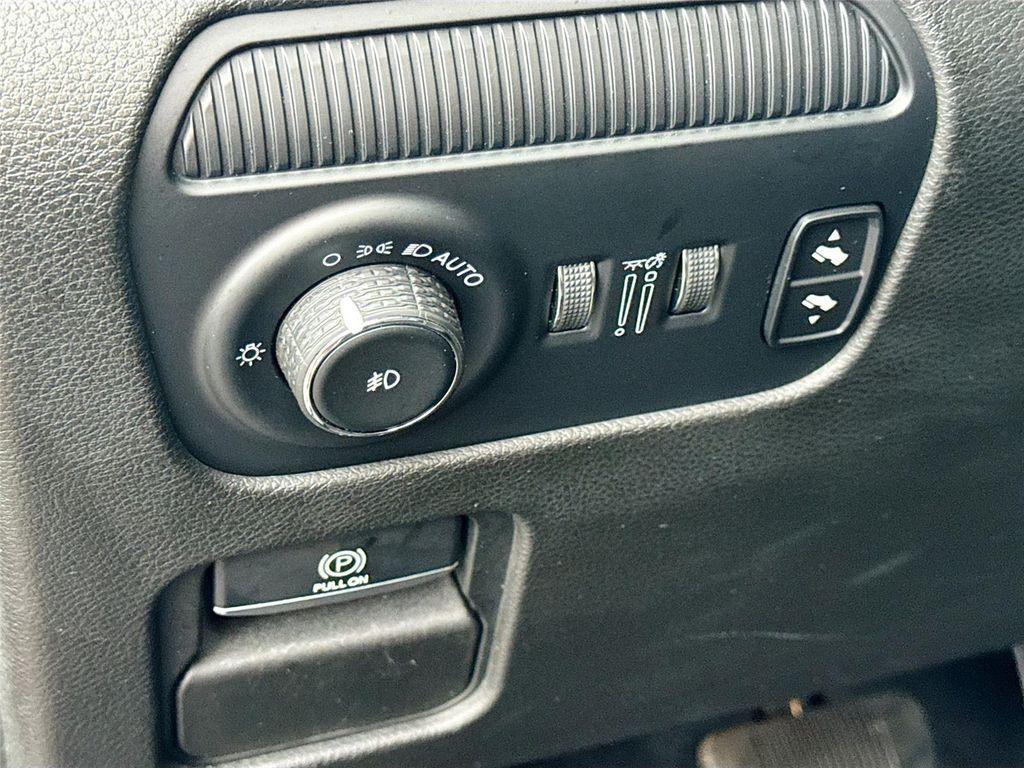 used 2022 Jeep Wagoneer car, priced at $34,000