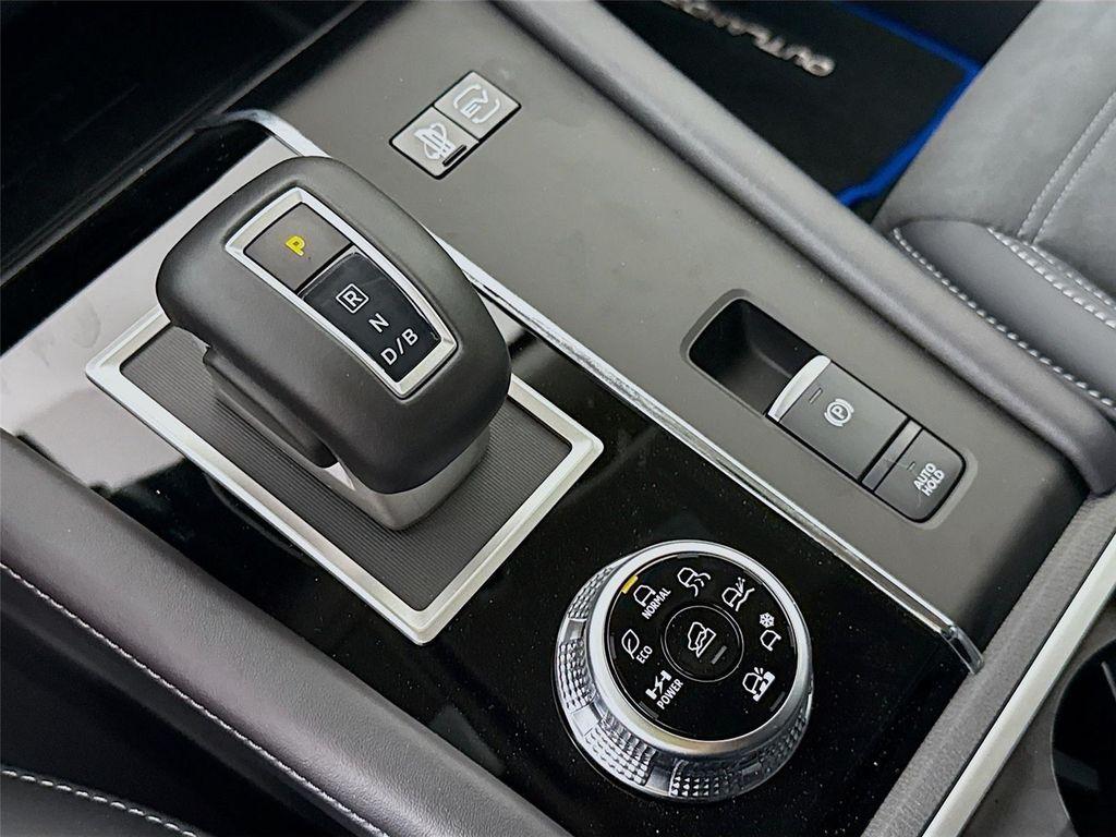 new 2025 Mitsubishi Outlander PHEV car, priced at $41,645