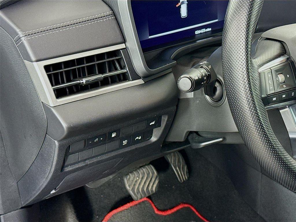 used 2024 Mitsubishi Outlander PHEV car, priced at $29,995