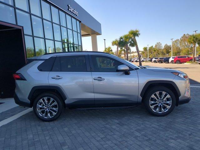 used 2020 Toyota RAV4 car, priced at $25,440