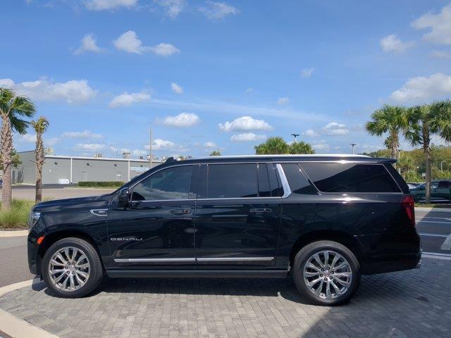 used 2022 GMC Yukon XL car, priced at $57,500