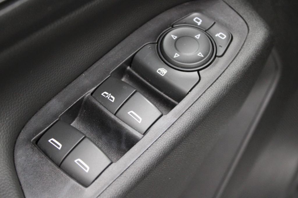 used 2018 Chevrolet Equinox car, priced at $12,988