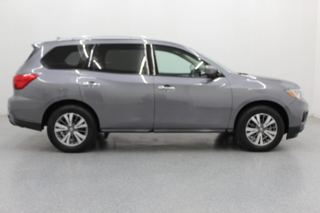 used 2019 Nissan Pathfinder car, priced at $18,488