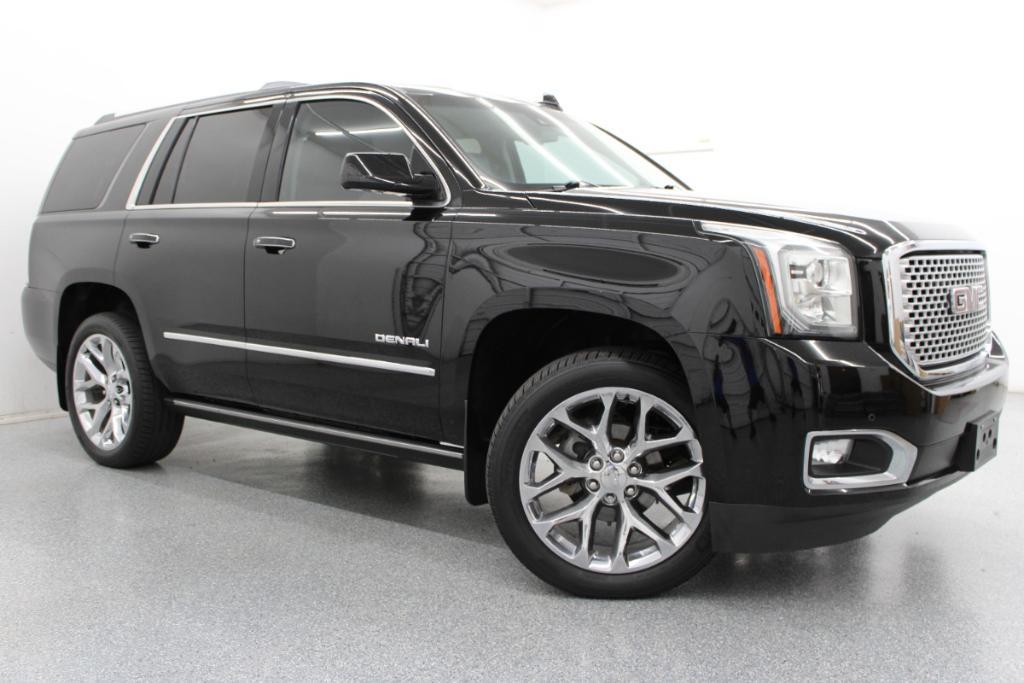 used 2017 GMC Yukon car, priced at $31,988