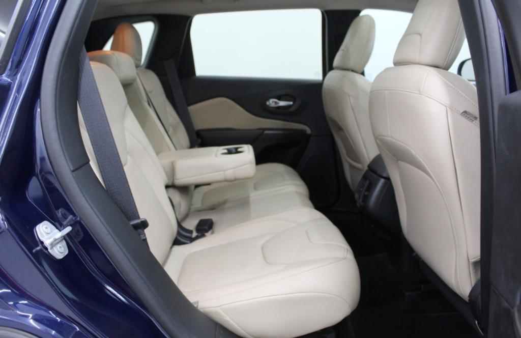 used 2016 Jeep Cherokee car, priced at $12,888