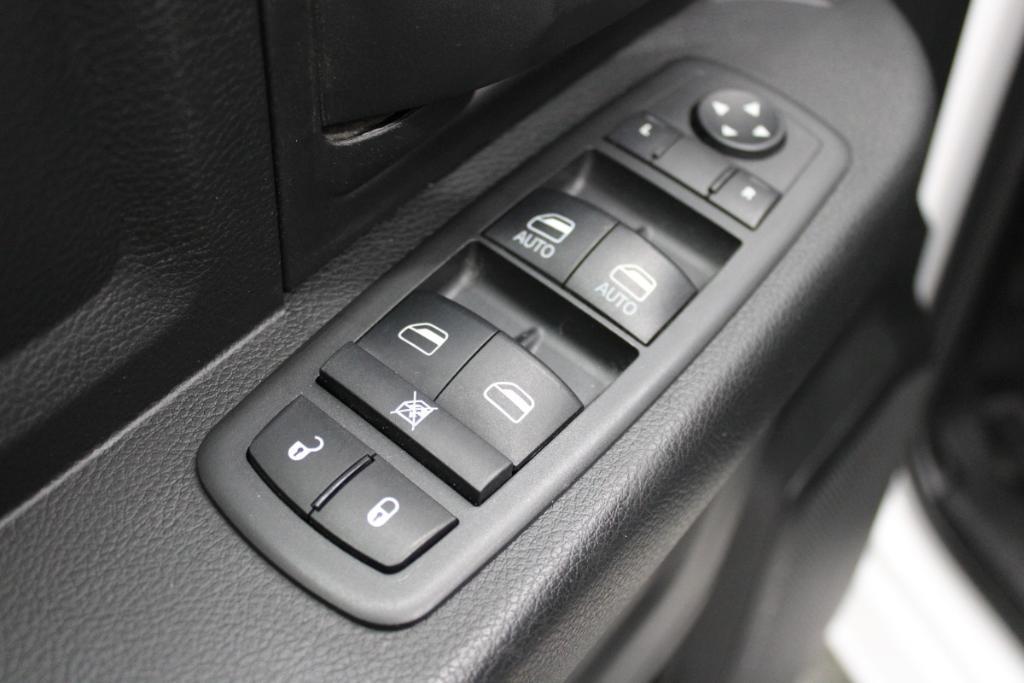 used 2021 Ram 1500 Classic car, priced at $17,988