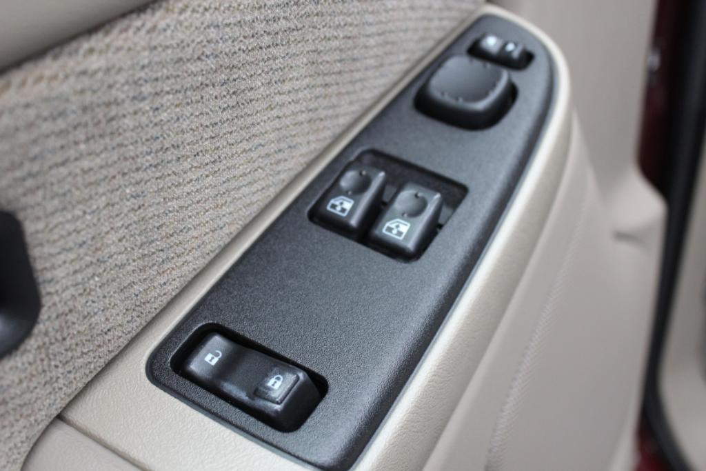 used 2003 GMC Sierra 1500 car, priced at $18,988