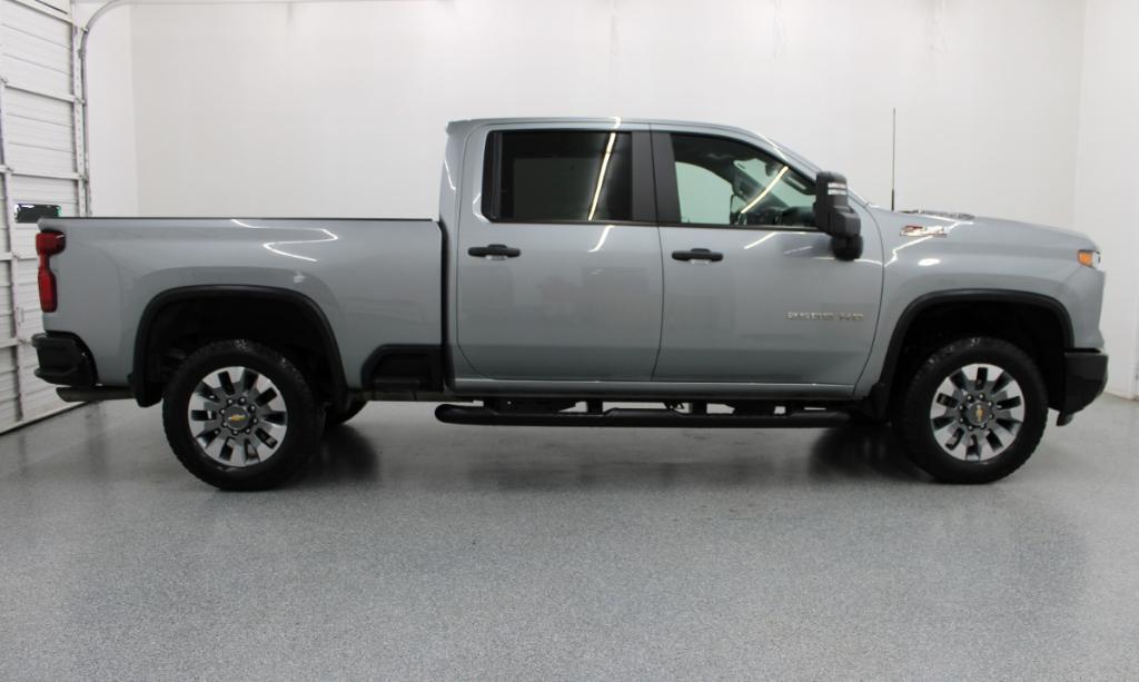 used 2025 Chevrolet Silverado 2500 car, priced at $49,988
