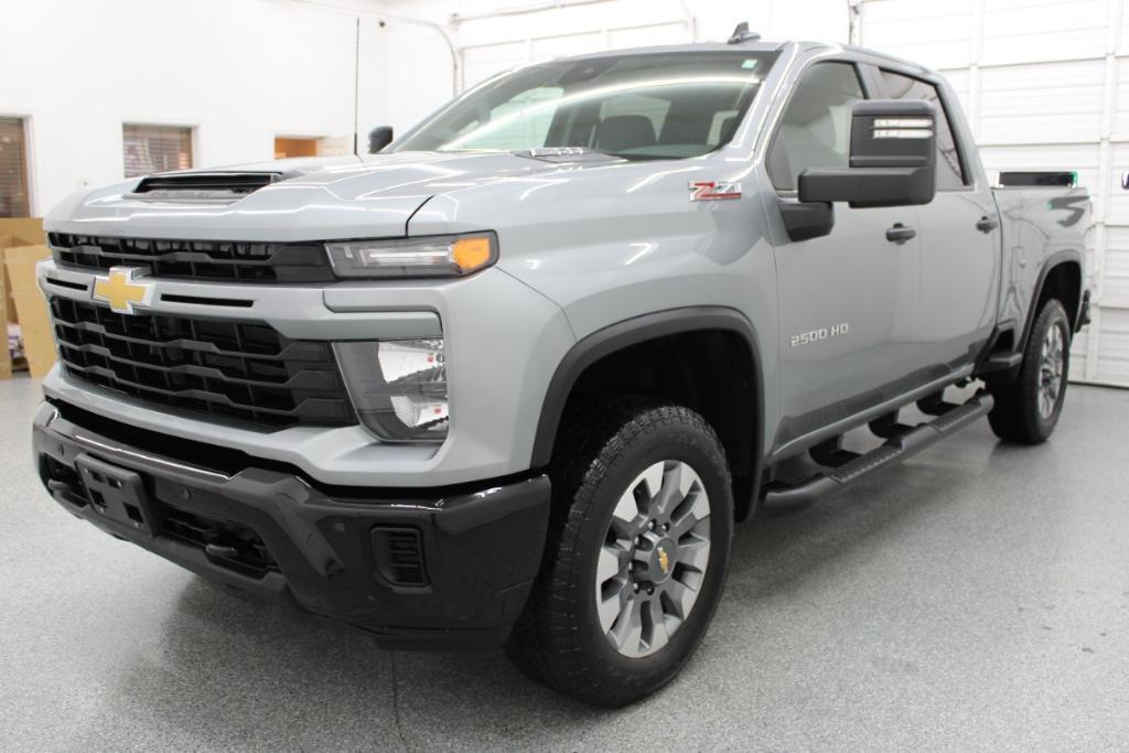 used 2025 Chevrolet Silverado 2500 car, priced at $49,988