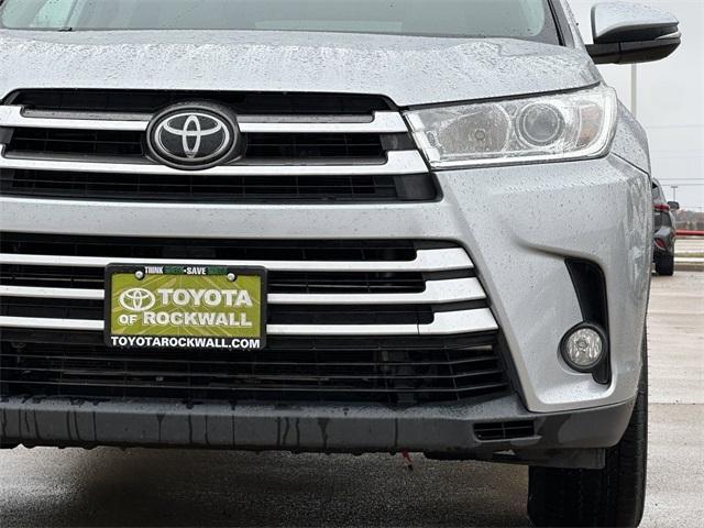 used 2018 Toyota Highlander car, priced at $23,500