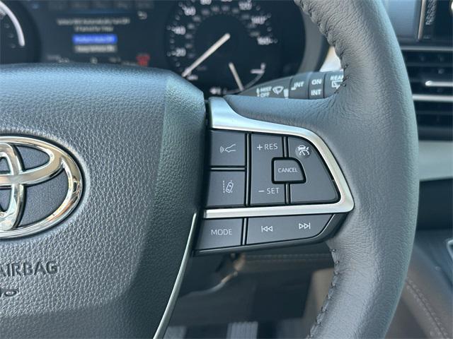 new 2025 Toyota Sienna car, priced at $48,668