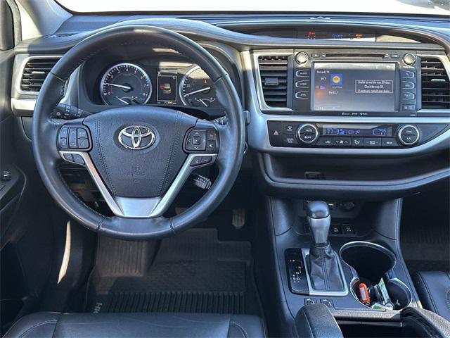 used 2019 Toyota Highlander car, priced at $27,250