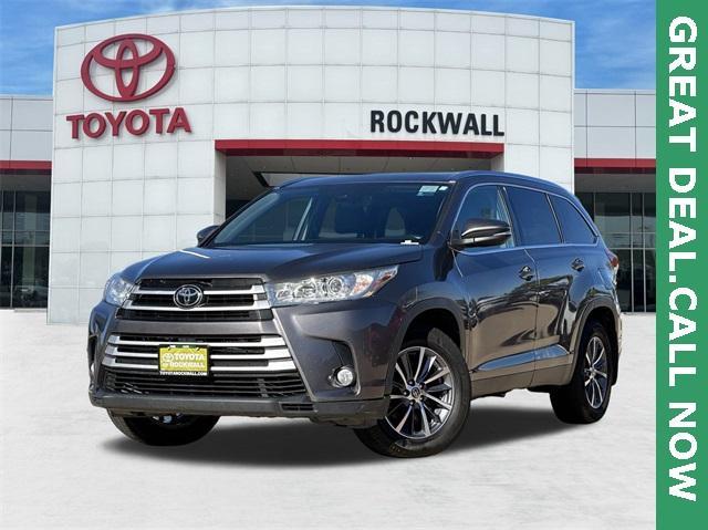 used 2019 Toyota Highlander car, priced at $27,500