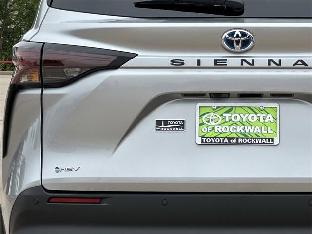 new 2025 Toyota Sienna car, priced at $49,044