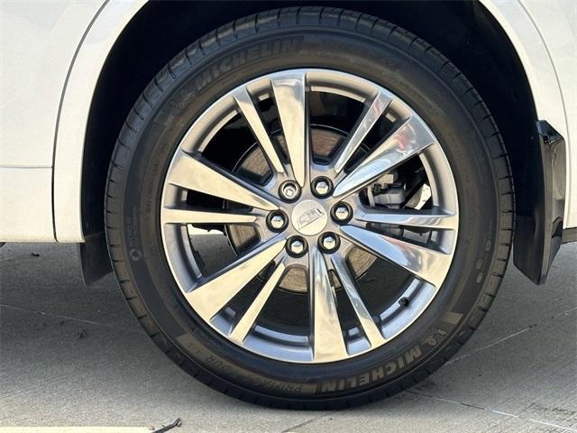 used 2024 Cadillac XT6 car, priced at $49,995