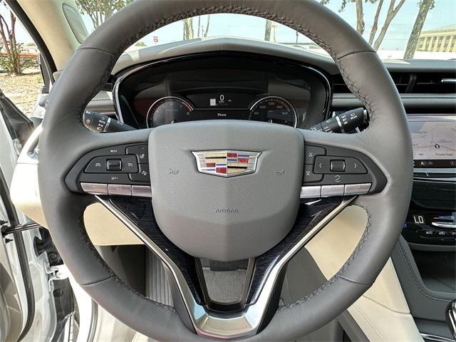 used 2024 Cadillac XT6 car, priced at $49,995