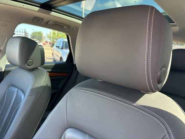 used 2021 Audi Q5 car, priced at $25,260