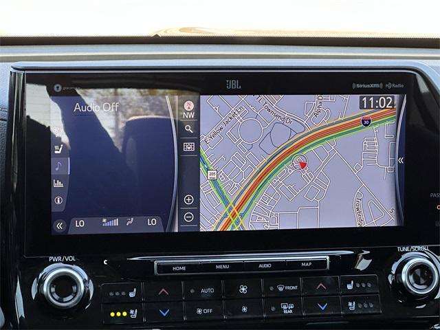 used 2020 Toyota Highlander car, priced at $32,600