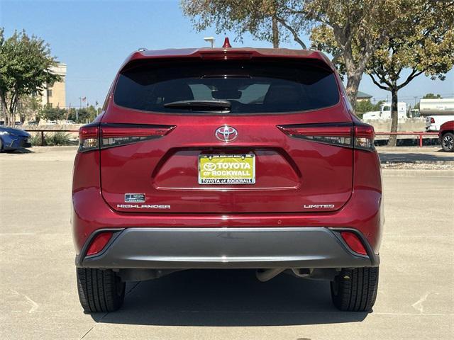 used 2020 Toyota Highlander car, priced at $32,600