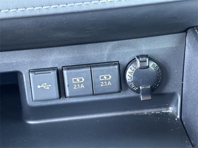 used 2020 Toyota Highlander car, priced at $32,600