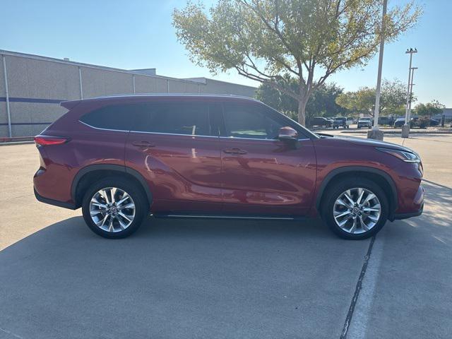 used 2020 Toyota Highlander car, priced at $34,200