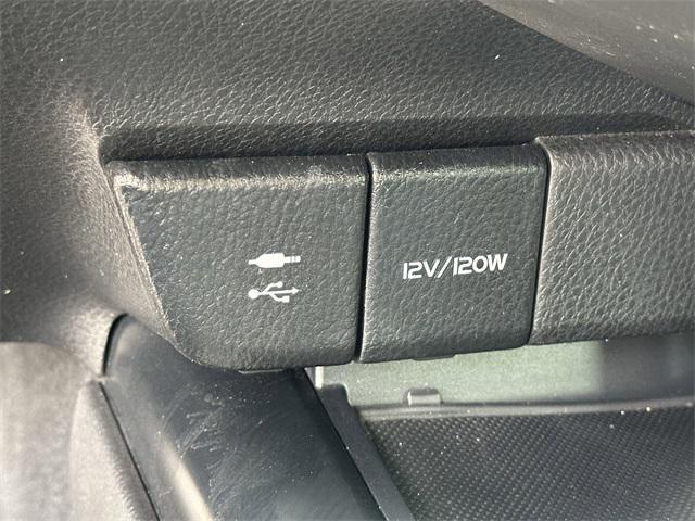 used 2019 Toyota Camry Hybrid car, priced at $23,157
