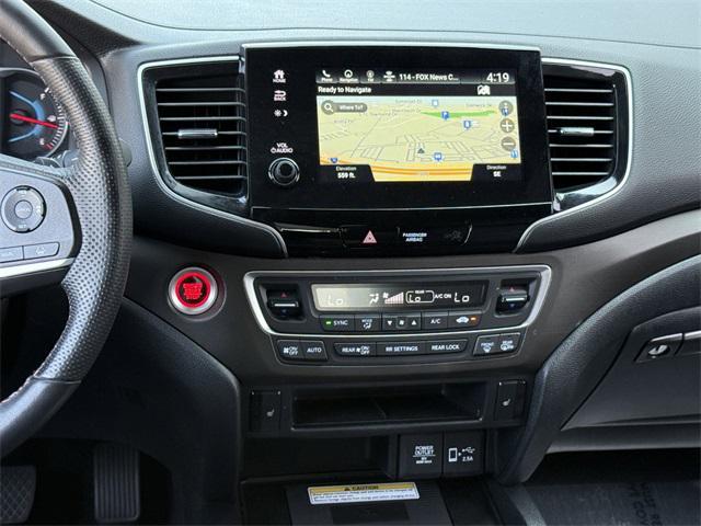 used 2022 Honda Pilot car, priced at $29,980
