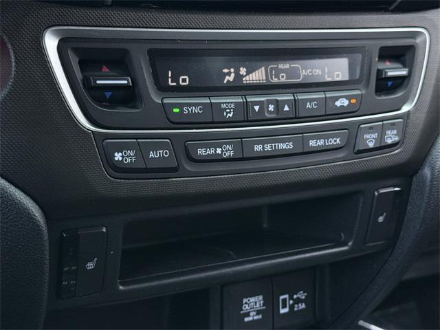 used 2022 Honda Pilot car, priced at $29,980